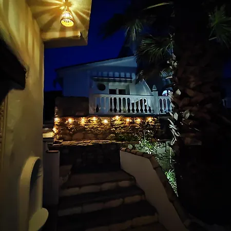 Cortijo Pennymaria Poolside Near With Stunning Views Апартаменты *